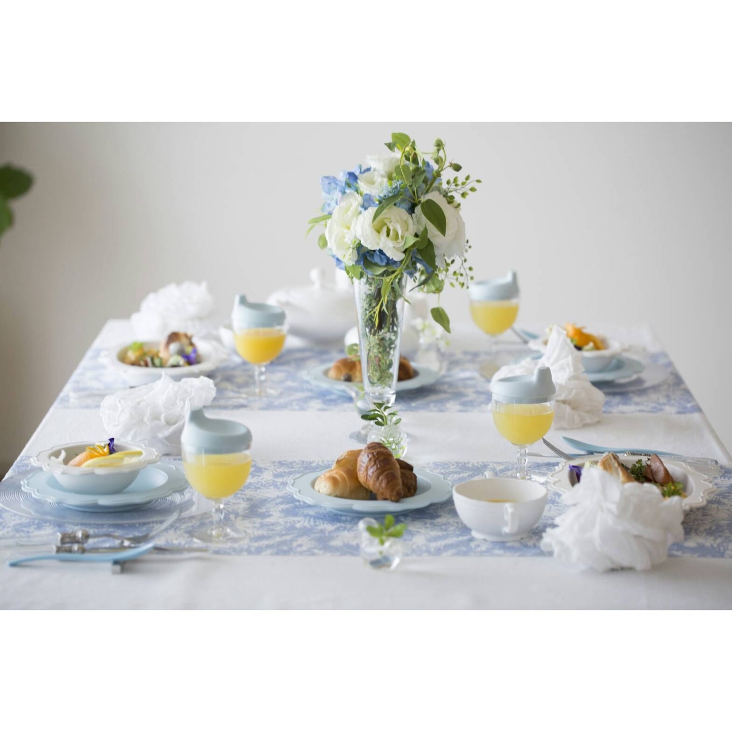 Toddler Classic Blue Dinnerware Set