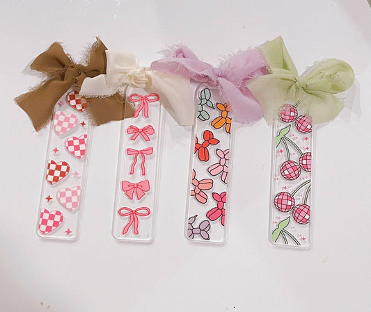 Typo Lettering Co - Acrylic bookmarks- UV-DTF transfers|bookmarks: Bows