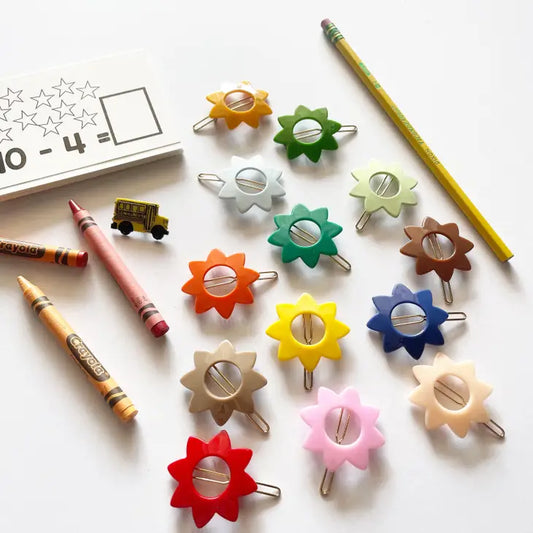 Retro Starburst Clip